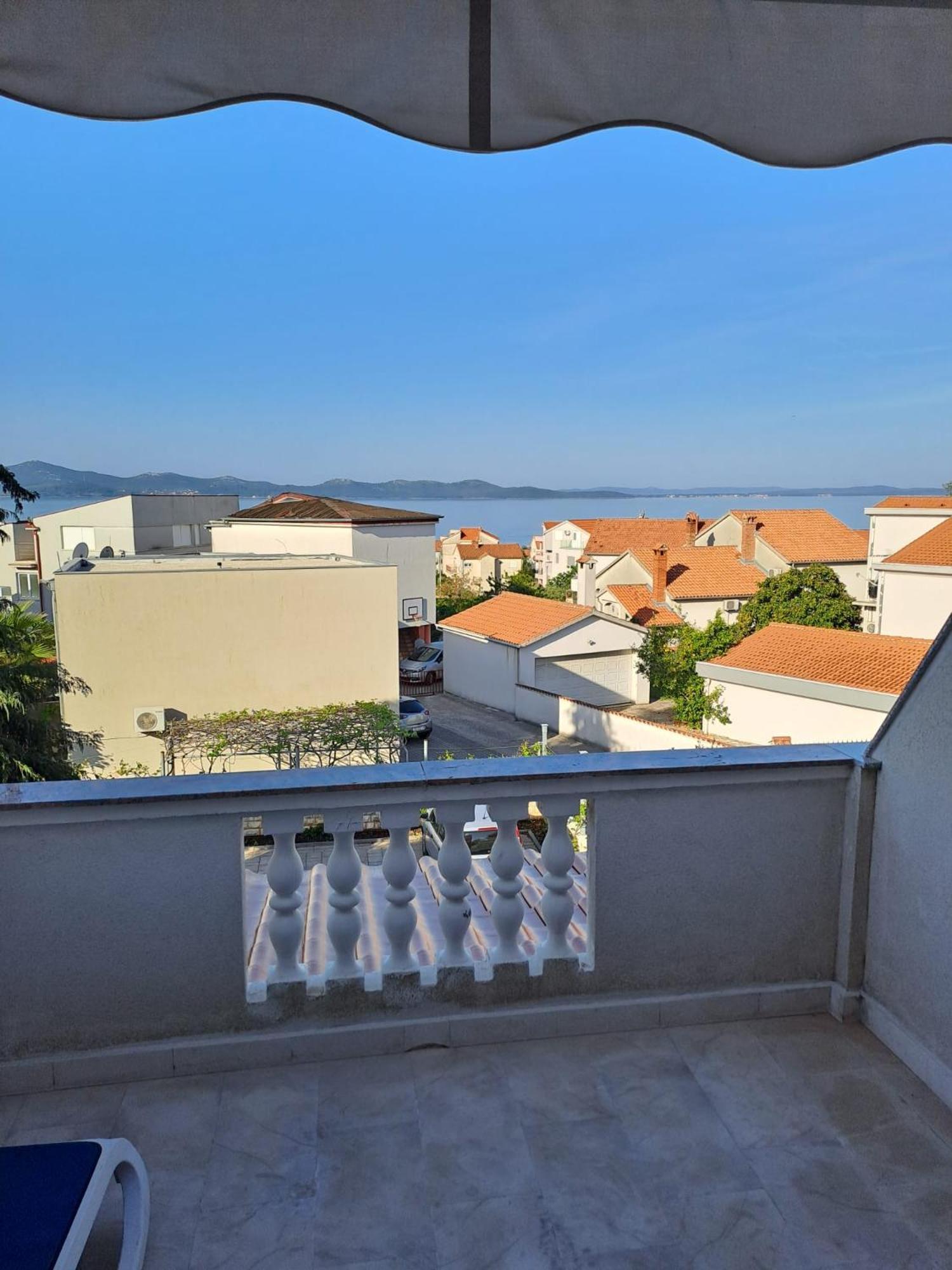 Romansa Guest House Zadar Exterior photo